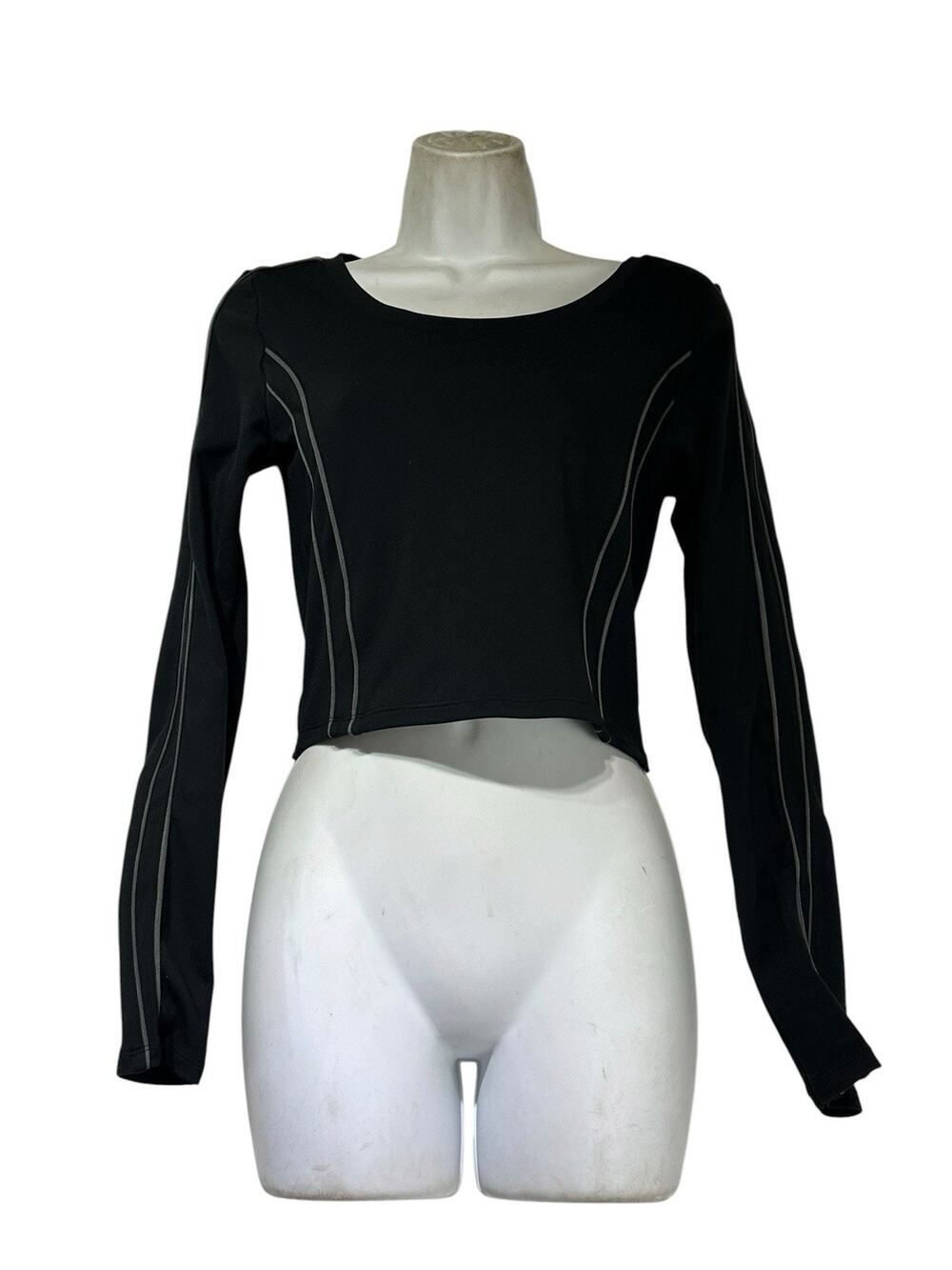 Nike One Dri-FIT Women's Black Cropped Long Sleeve Top Reflective Piping XS